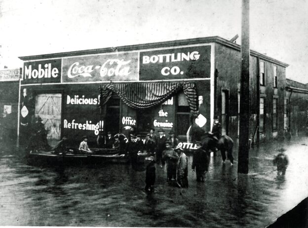 hurricane in mobile by the coca-cola bottling co.